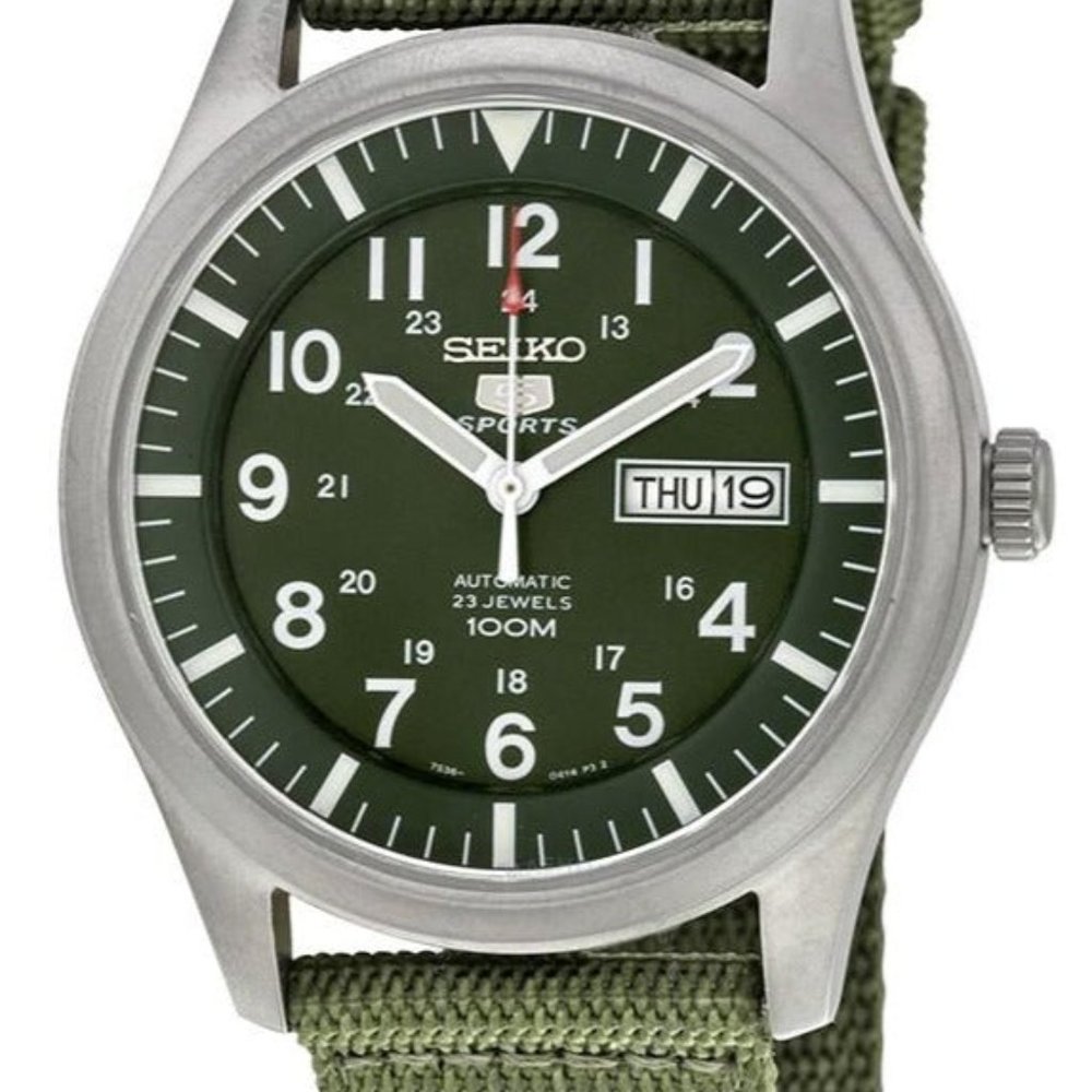Seiko 5 Men's 21 Jewel Sport Analog Automatic Khaki Green Canvas Watch